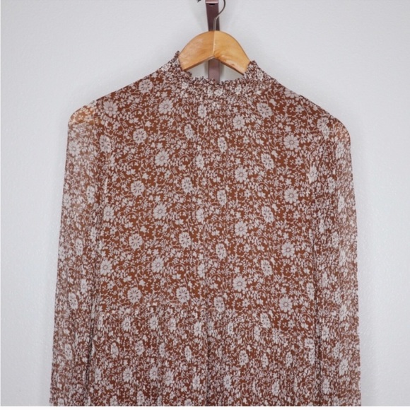 Sezane Olivia Long Sleeve Dress in Flora Moka - Picture 4 of 10